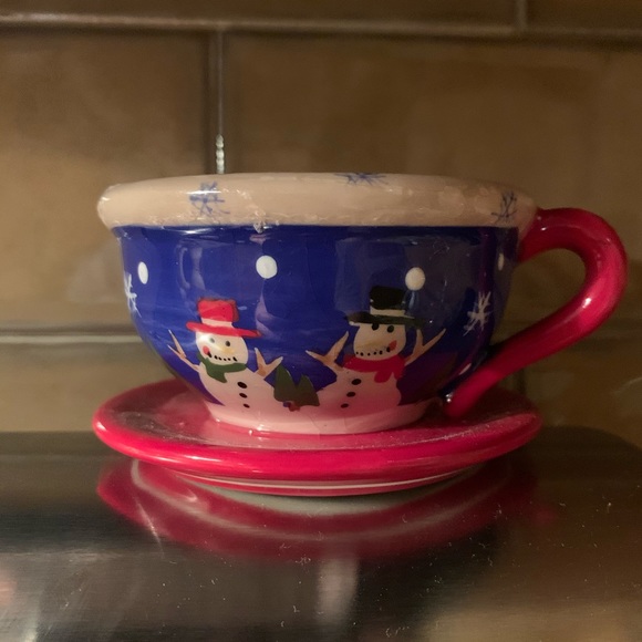 Set of 2 Avon Christmas Glass Coffee Mugs Decor - Picture 4 of 12